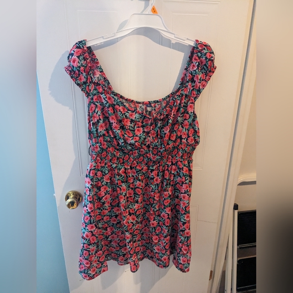 Old Navy Floral Pink Women's Dress